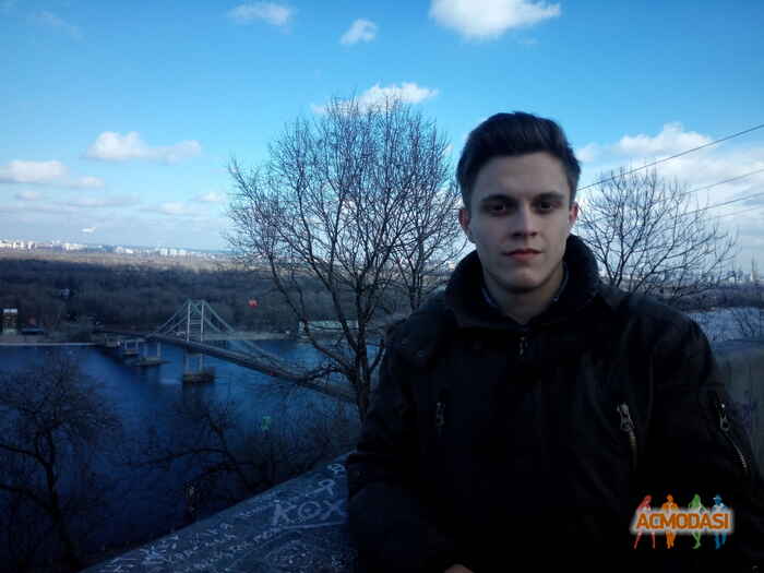 Евгений Мугабильович Мурадов фото №1027373. Завантажено 02 Березня 2017