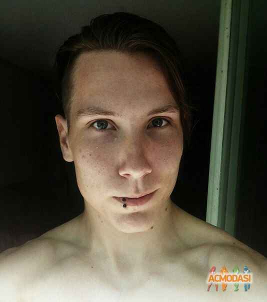 Денька Алексеевич Покальчук фото №1020400. Завантажено 15 Лютого 2017