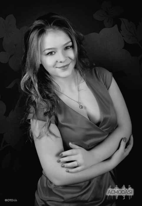 Яніна Миколаївна Запотічна фото №798912. Завантажено 01 Травня 2015