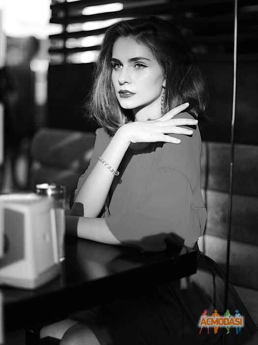 Єва Вячеславівна Харченко фото №1119824. Завантажено 17 Жовтня 2017