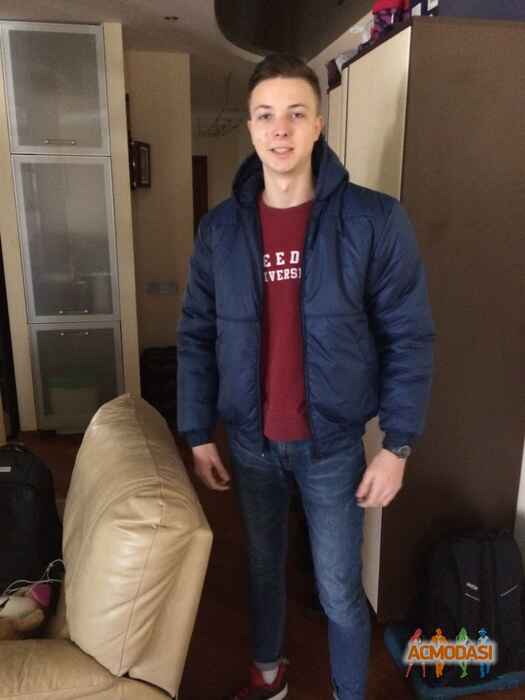 Артур Георгійович Некрилов фото №1155218. Завантажено 21 Грудня 2017