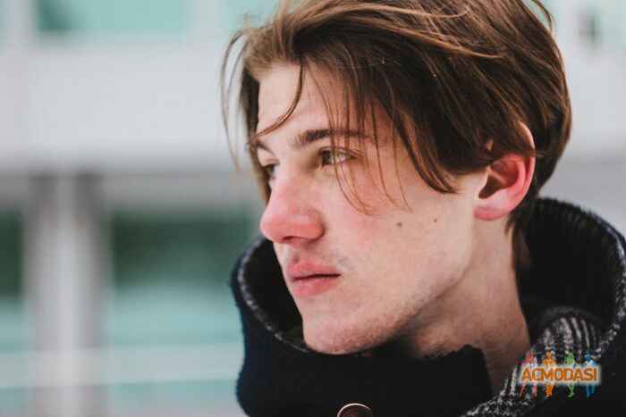 Костянтин Вячеславович Карачов фото №1027038. Завантажено 01 Березня 2017