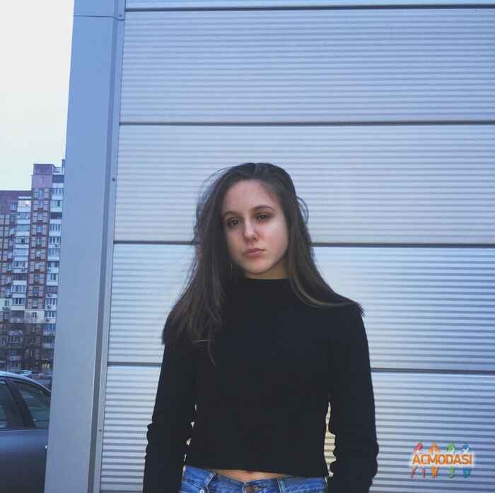 Алина Павловна Шуляр фото №1186121. Завантажено 14 Лютого 2018