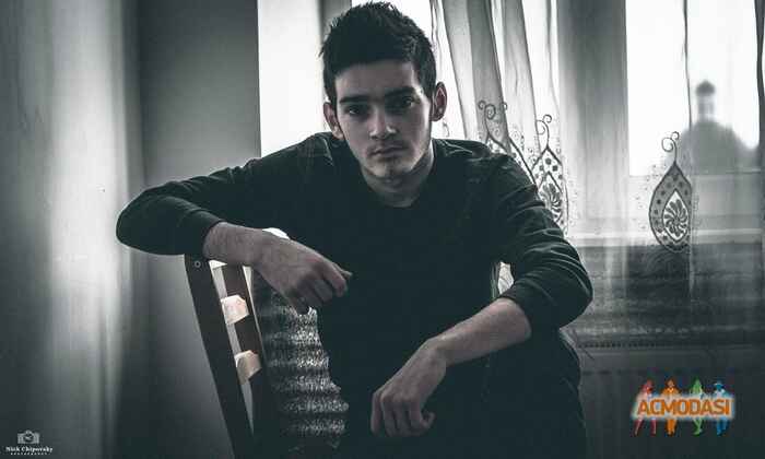 Артур Русланович Бідолах фото №1036739. Завантажено 28 Березня 2017