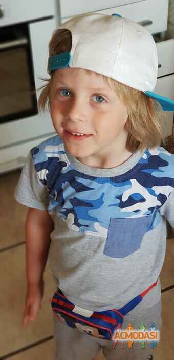 Роман Юрьевич Гуйван фото №1480904. Завантажено 27 Листопада 2019