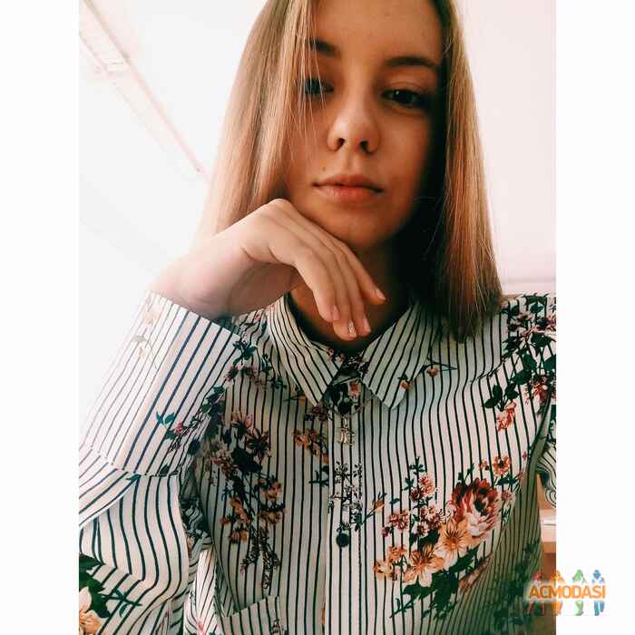 Таня Олегівна Дзюба фото №1114773. Завантажено 08 Жовтня 2017