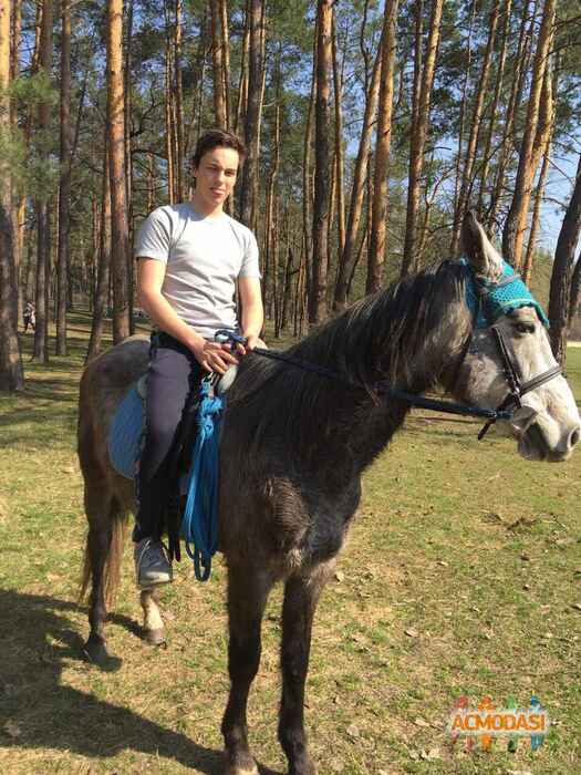 Дмитрий Олегович Пивоварчук фото №1266459. Завантажено 29 Липня 2018