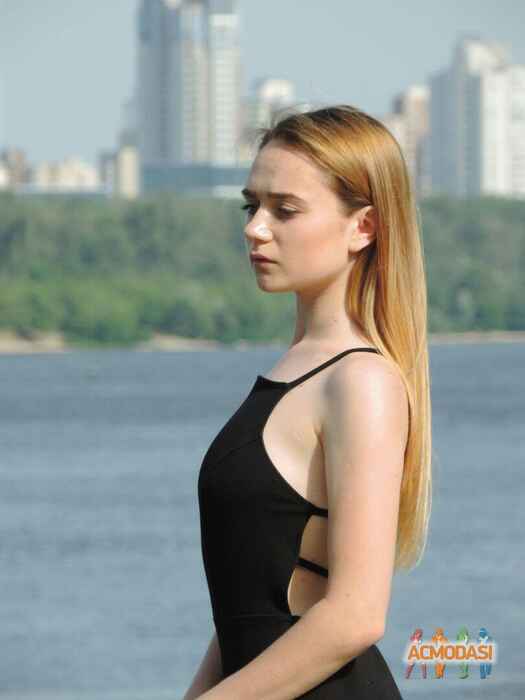 Анна Сергіївна Вакуленко фото №979462. Завантажено 02 Листопада 2016