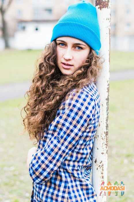 Karina   фото №989179. Завантажено 24 Листопада 2016