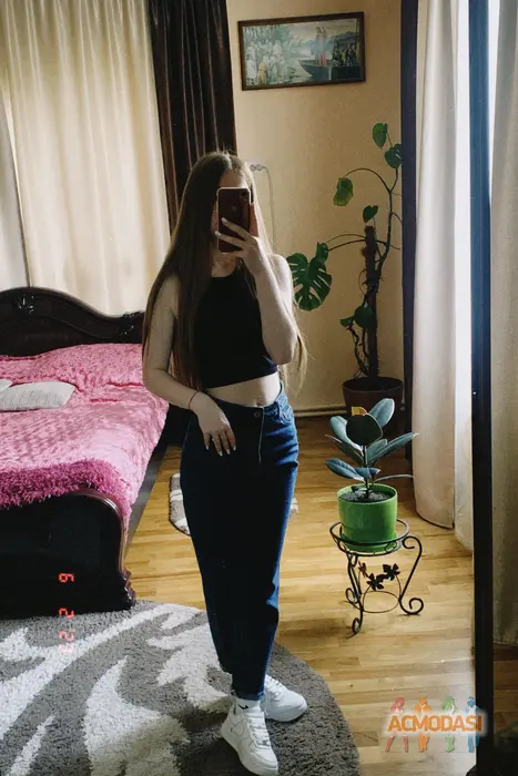 Уляна  Кузів фото №1713673. Завантажено 16 Липня 2023