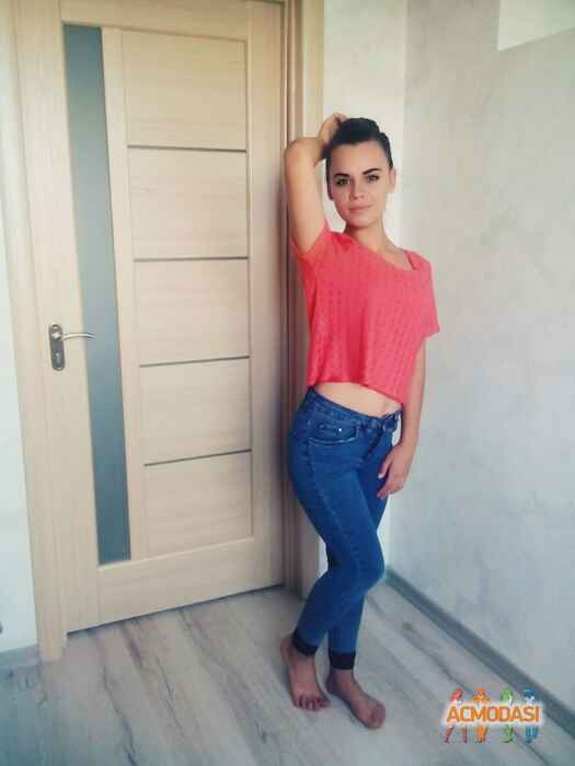 Оля  Кратюк фото №1053145. Завантажено 12 Травня 2017