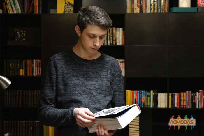 Віктор   фото №1066847. Завантажено 15 Червня 2017