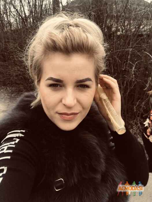 Юлія Юріївна Слоцька фото №1534636. Завантажено 31 Травня 2020