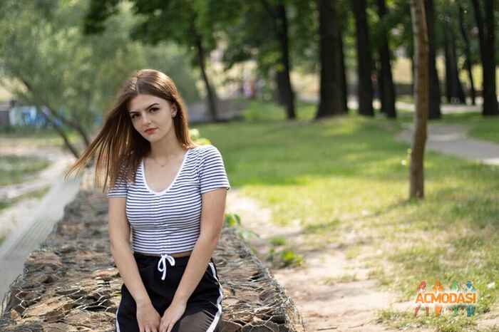 Юля Василівна Удовенко фото №1423849. Завантажено 17 Липня 2019
