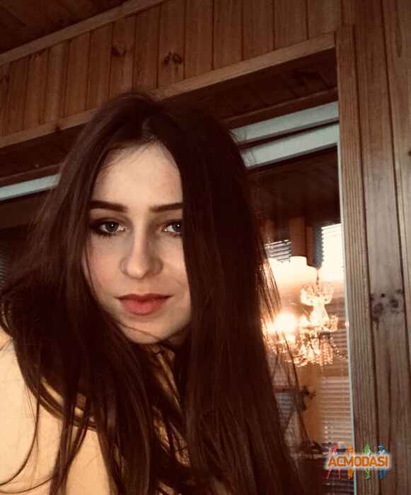 Юлія Станіславівна Феник фото №1490465. Завантажено 22 Грудня 2019