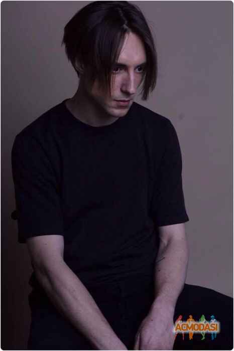 Роман Олександрович Ярош фото №1140050. Завантажено 20 Листопада 2017