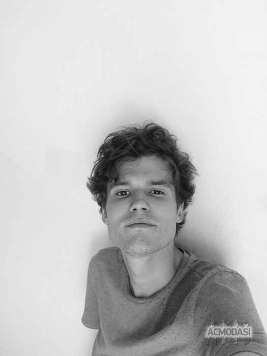 Богдан Андрійович Дончик фото №1115157. Завантажено 09 Жовтня 2017