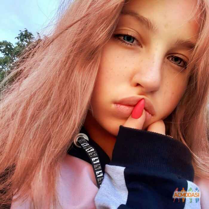 Анастасія Дмитрівна Гайбура фото №1527460. Завантажено 06 Травня 2020