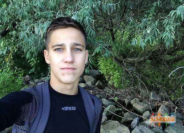 Эдуард Романович Пономарчук фото №1452011. Завантажено 23 Вересня 2019