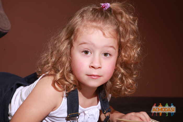 Александра  Белова фото №852376. Завантажено 17 Листопада 2015