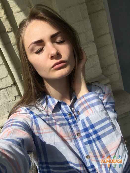 Карина Юрьевна Кравчик фото №1099571. Завантажено 04 Вересня 2017