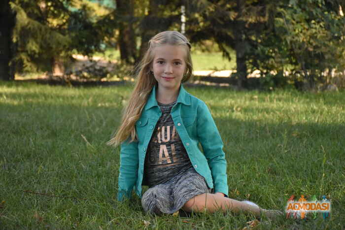 Олеся   фото №1136275. Завантажено 14 Листопада 2017