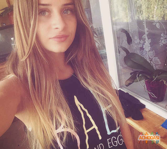 Анастасія Віталіївна Синицька фото №1114089. Завантажено 07 Жовтня 2017