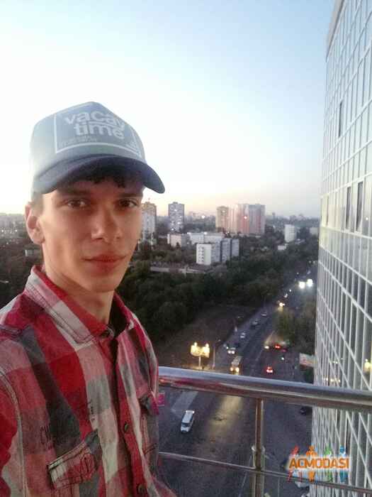 Николай Николаевич Юзефчук фото №1010338. Завантажено 22 Січня 2017