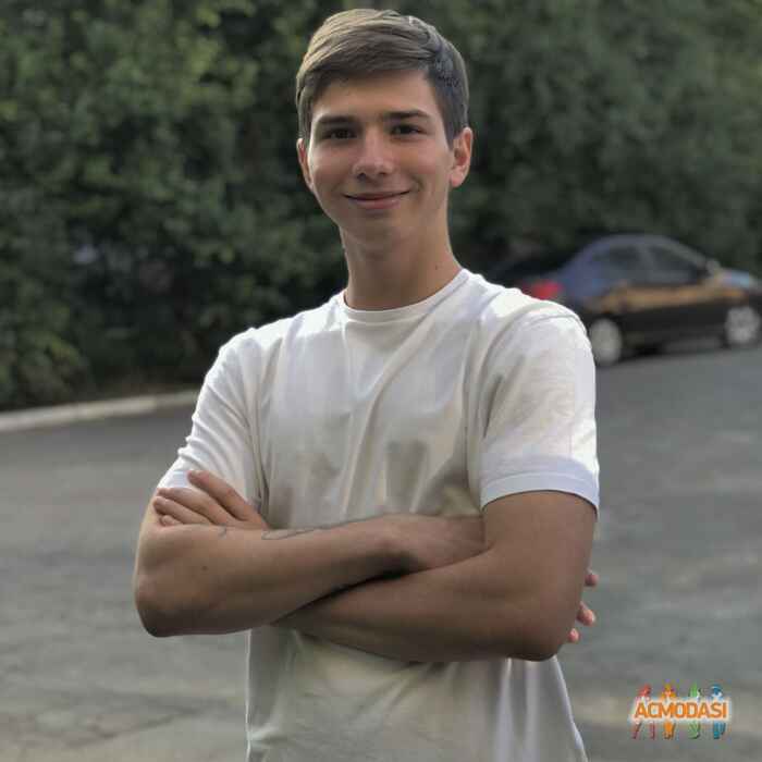 Ruslan Yurievich Zhukov фото №1435180. Завантажено 13 Серпня 2019