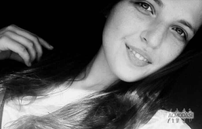 Катя Володимирівна Анохіна фото №1087532. Завантажено 05 Серпня 2017