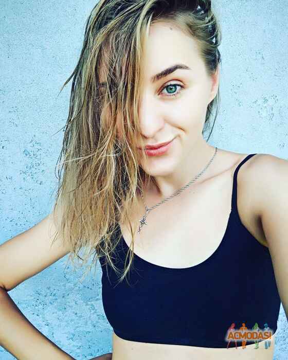 Katya  Dubitskaya фото №1124530. Завантажено 26 Жовтня 2017