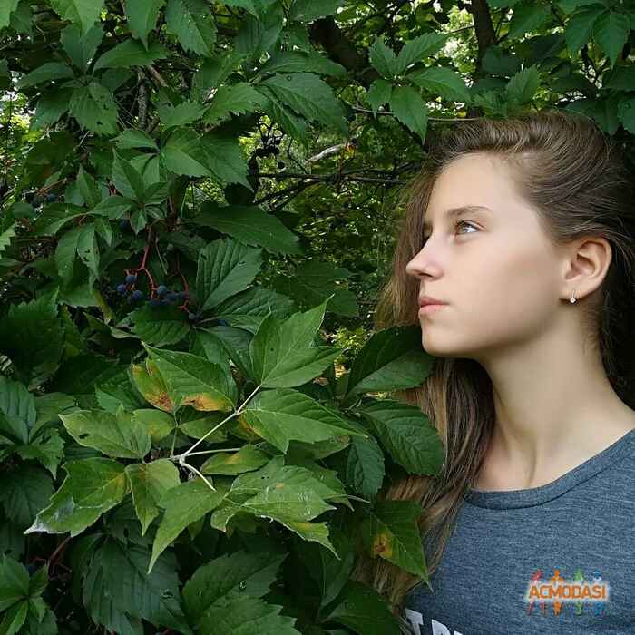 Вика Станиславовна Усовниченко фото №1355438. Завантажено 26 Січня 2019