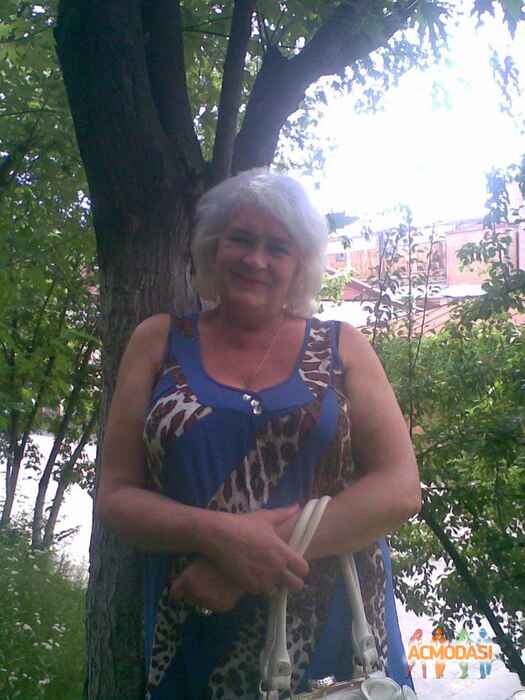 Людмила Дмитриевна Любинская фото №807556. Завантажено 14 Червня 2015