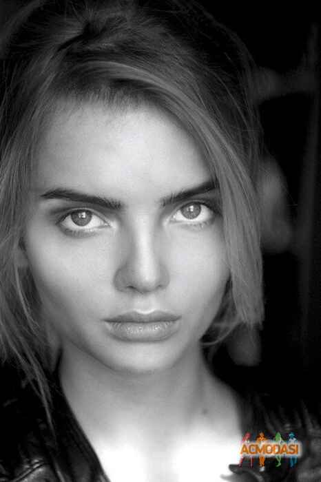 Виктория Виталиевна Мазурец фото №1037409. Завантажено 29 Березня 2017