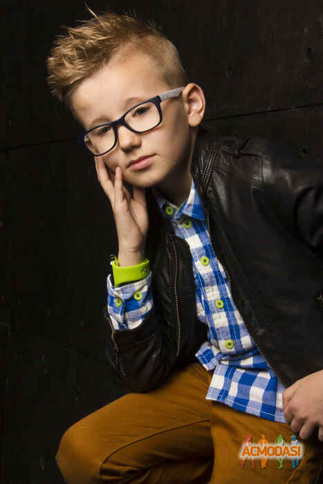 Богдан Володимирович Ковчежнюк фото №1081427. Завантажено 20 Липня 2017