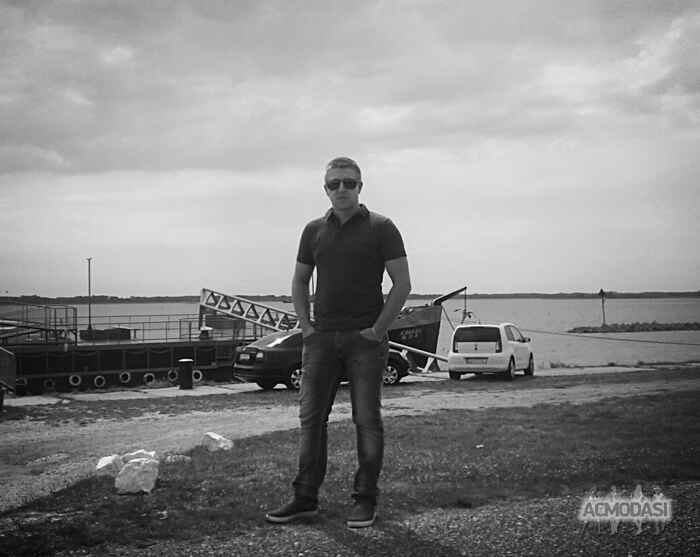 Юрій Юрійович Тимчак фото №1123425. Завантажено 24 Жовтня 2017