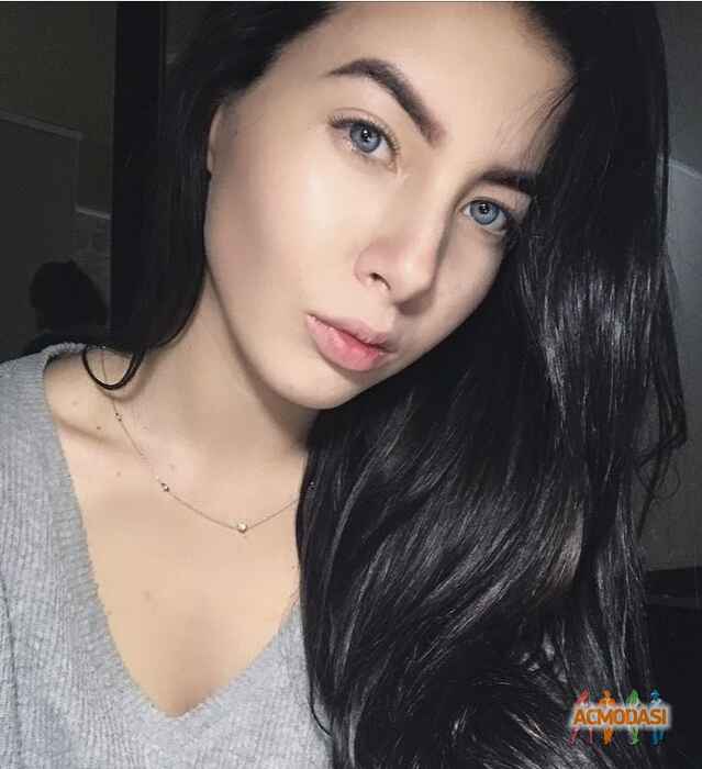 Карина Олегівна Задерій фото №1146942. Завантажено 02 Грудня 2017