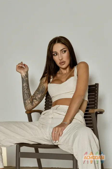 Manya  Anasha фото №1741672. Завантажено 01 Квітня 2025
