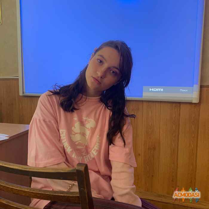 Венера Василівна Дуб фото №1472029. Завантажено 07 Листопада 2019