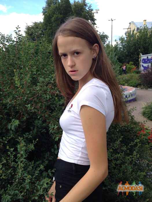 Милена Сергеевна Дубовая фото №1097868. Завантажено 30 Серпня 2017