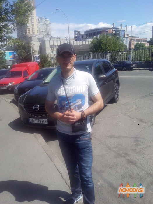 Василий  Хронюк фото №1063266. Завантажено 07 Червня 2017