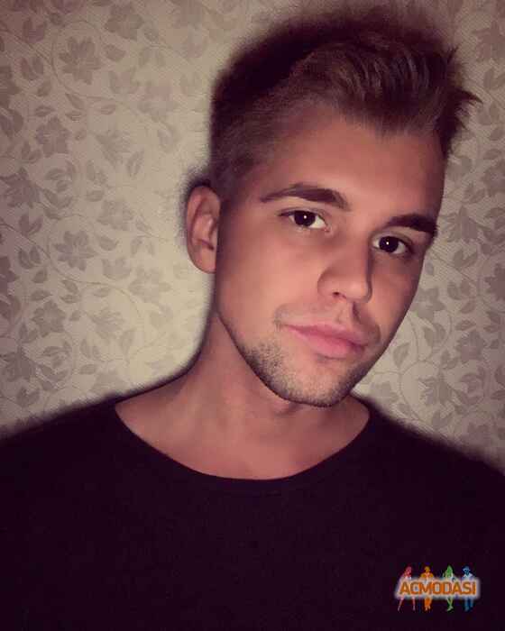 Максим Батькович  фото №1027552. Завантажено 03 Березня 2017