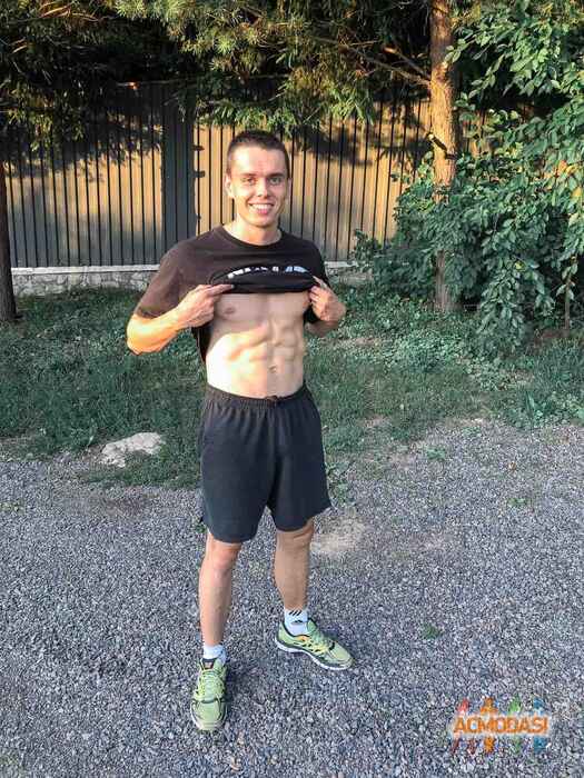 Олег Ігорович Ковальчук фото №1499902. Завантажено 22 Січня 2020