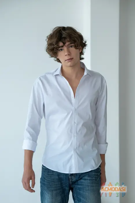 Yurii  Plh фото №1748717. Завантажено 19 Жовтня 2025