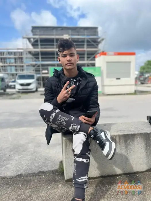 Владислав Іванович Волошин фото №1749376. Завантажено 09 Листопада 2025