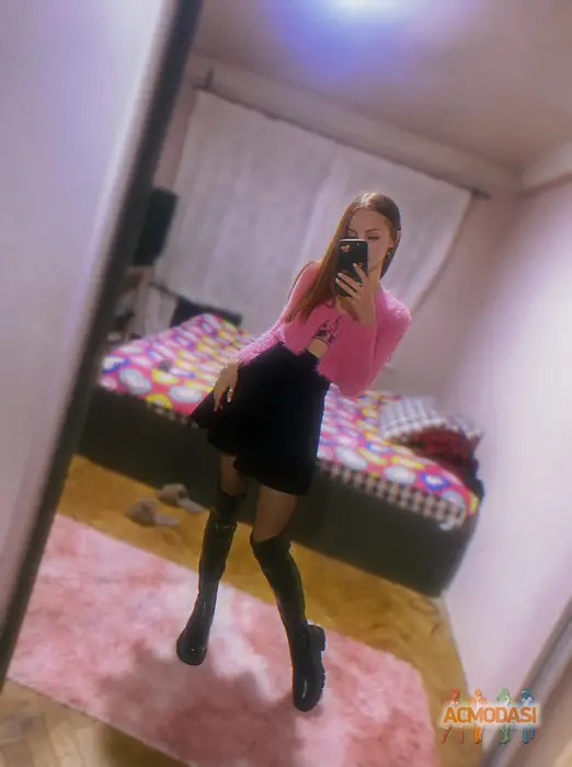 Helen  St фото №1749542. Завантажено 16 Листопада 2025