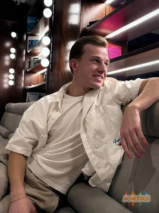 Олег  Кавуненко фото №1753664. Завантажено 03 Березня 2026