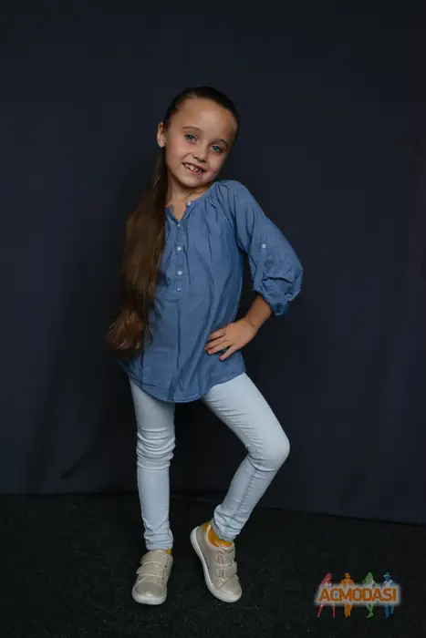 Єва  Мельник фото №1753953. Завантажено 11 Березня 2026