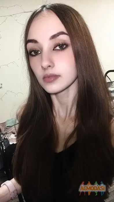 Valeria  Glushchenko фото №1754095. Завантажено 17 Березня 2026