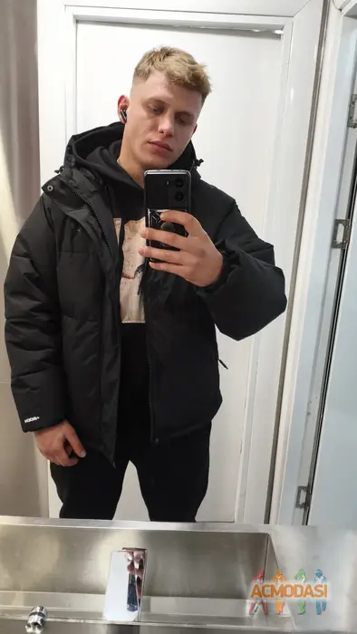 Евген  Мельник фото №1754359. Завантажено 29 Березня 2026